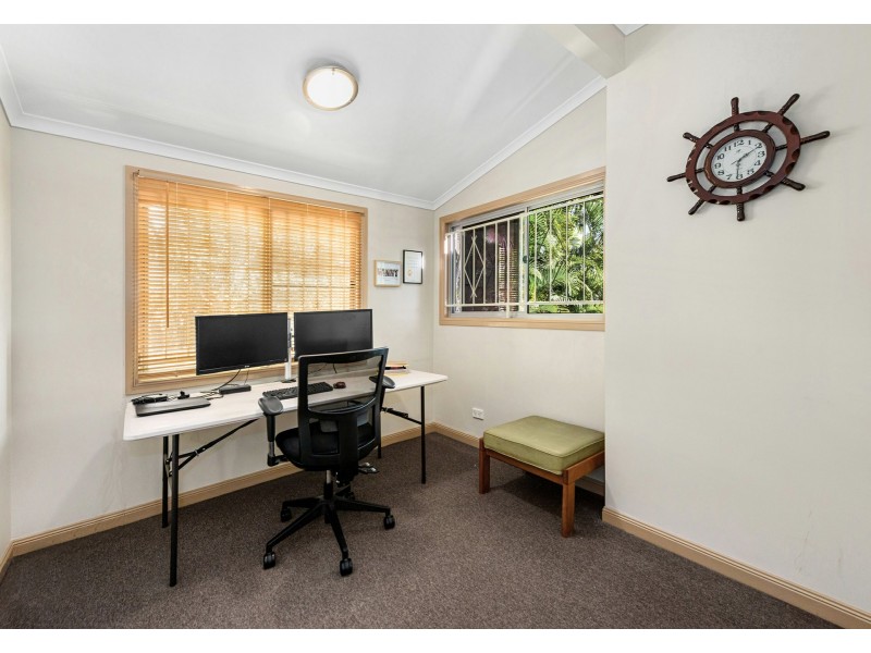 18 Robinson Street, Moorooka QLD 4105