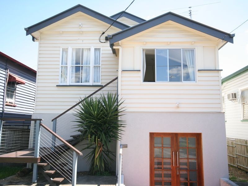 3 Caroline Street, Annerley QLD 4103