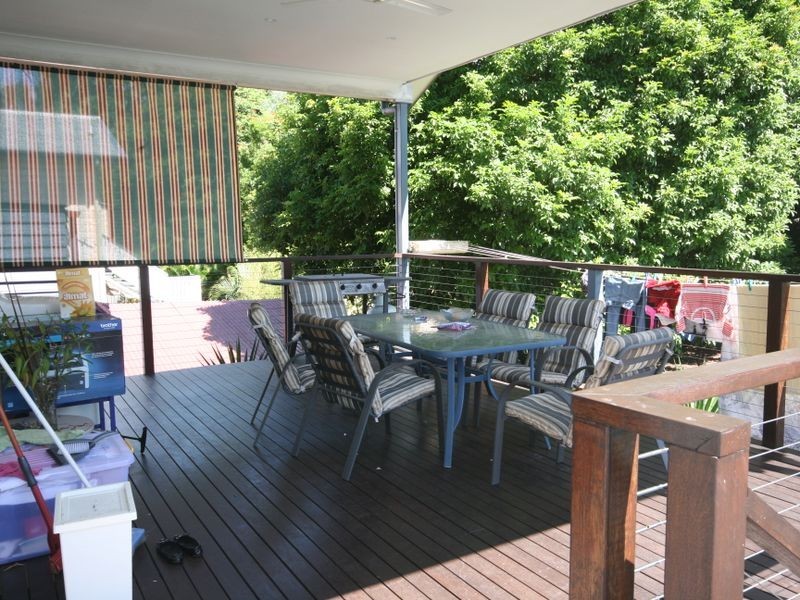 3 Caroline Street, Annerley QLD 4103