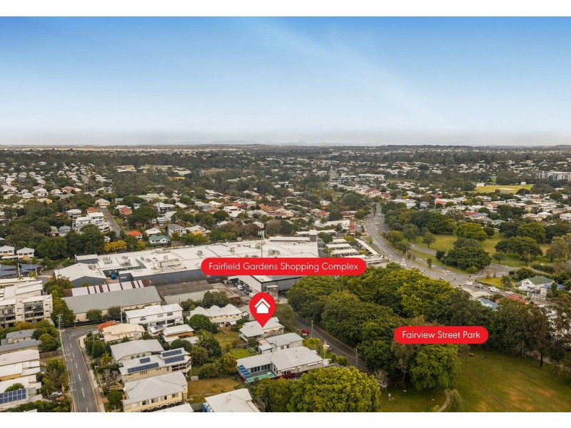 5 Fairview Street, Fairfield QLD 4103
