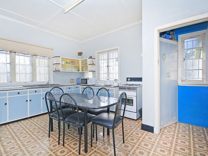 8 Sexton Street, Tarragindi QLD 4121