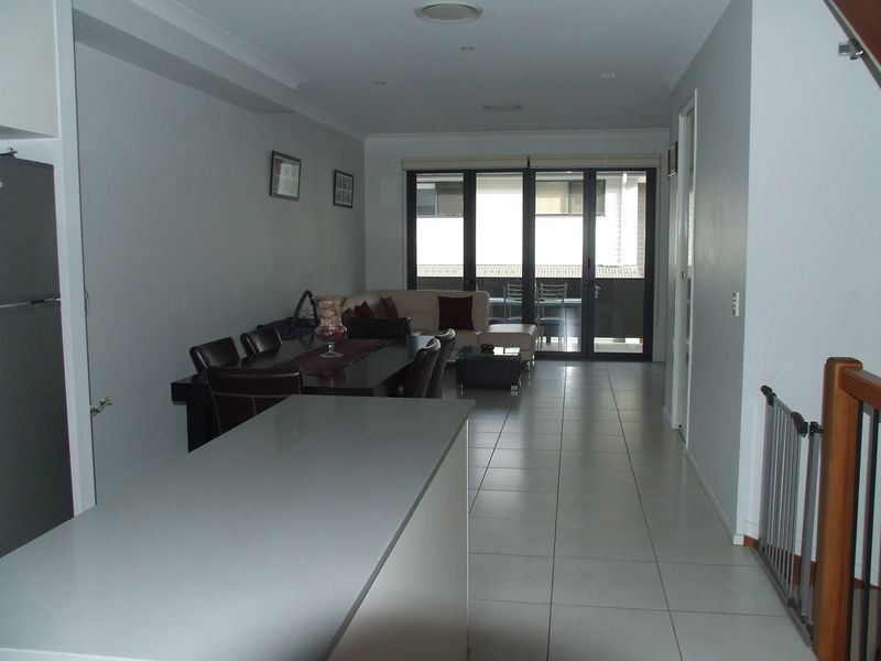 2/25 Christensen Street, Yeronga QLD 4104