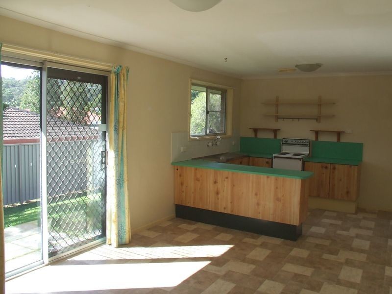 11 Dellwood Street, Nathan QLD 4111