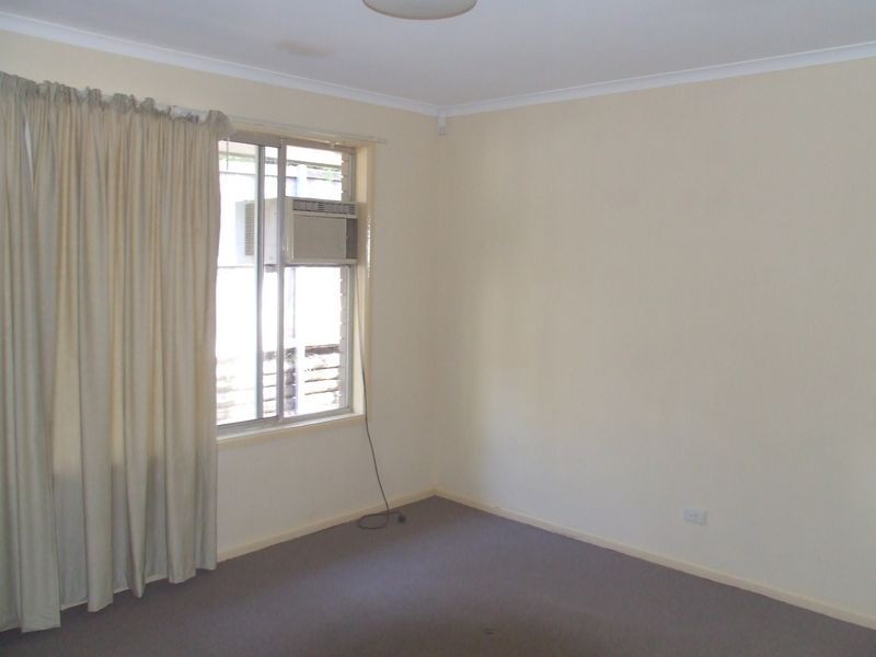 11 Dellwood Street, Nathan QLD 4111