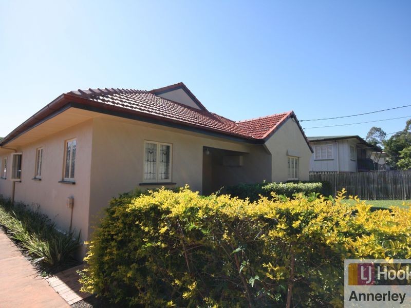 56 Clifton Street, Moorooka QLD 4105