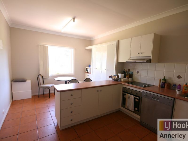 56 Clifton Street, Moorooka QLD 4105