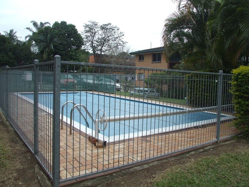 2/43 Victoria Street, Fairfield QLD 4103