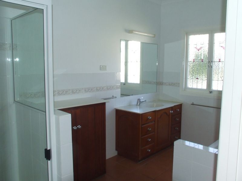 56 Clifton Street, Moorooka QLD 4105