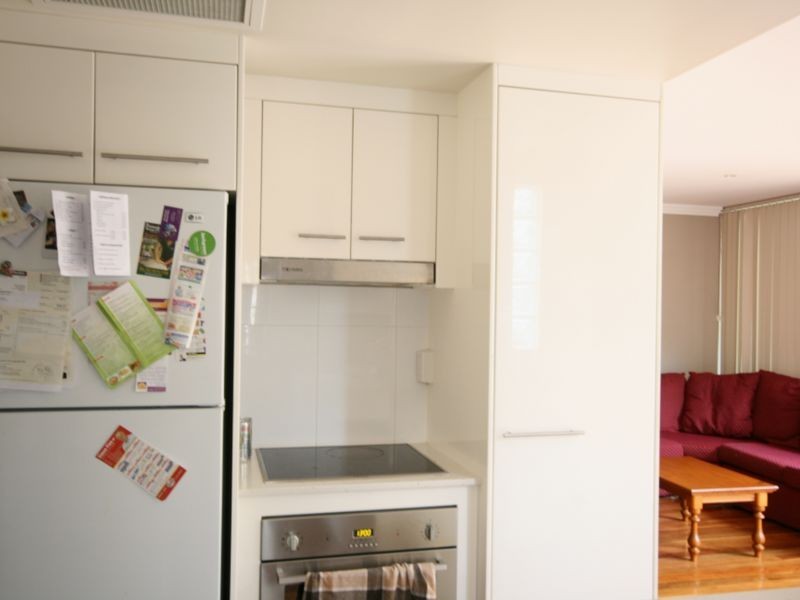 1/127 Ekibin Road, Annerley QLD 4103