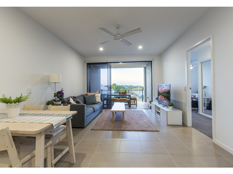 233/52 Grantson Street, Windsor QLD 4030