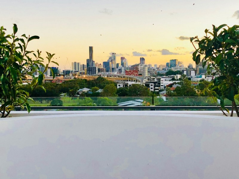 233/52 Grantson Street, Windsor QLD 4030