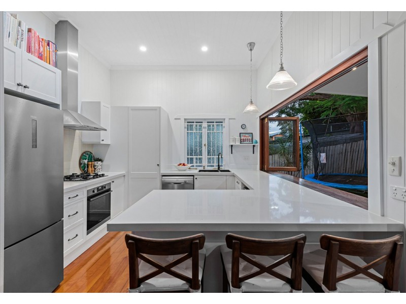 28 Fanny Street, Annerley QLD 4103