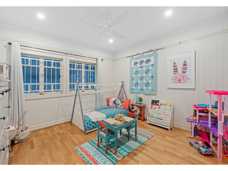 28 Fanny Street, Annerley QLD 4103