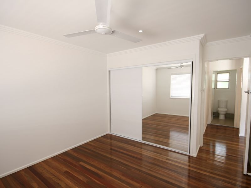 1/29 Cook Street, Yeronga QLD 4104