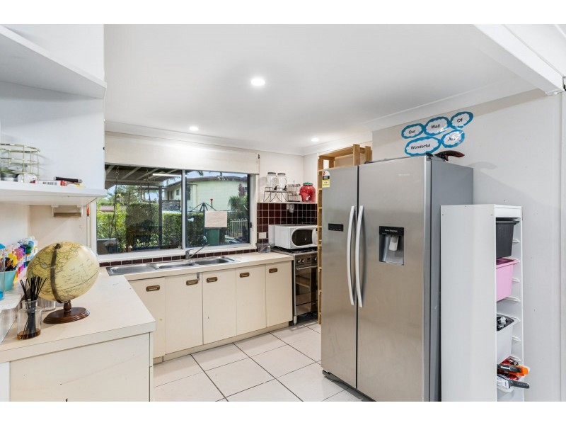 60 Karri Avenue, Logan Central QLD 4114