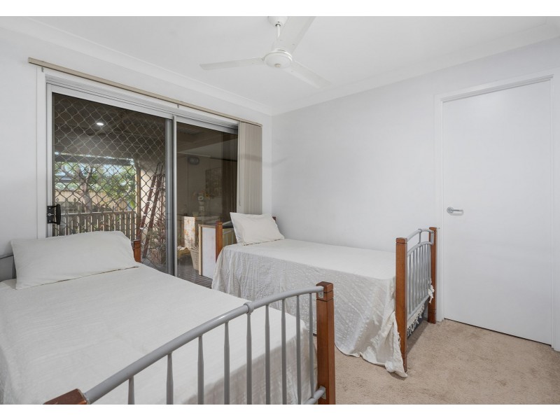 16 Luya Street, Fairfield QLD 4103