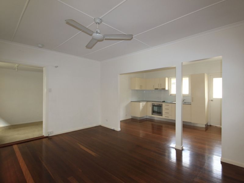 24 Darnley Street, Rocklea QLD 4106