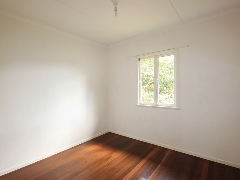 24 Darnley Street, Rocklea QLD 4106