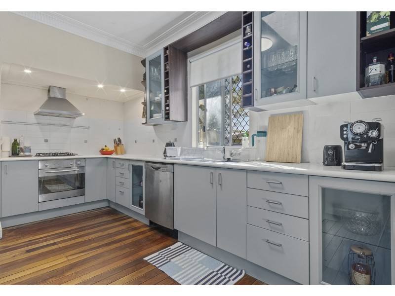 59 Lancelot Street, Tennyson QLD 4105