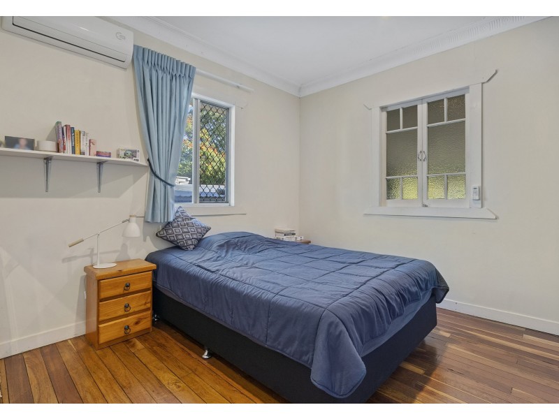 59 Lancelot Street, Tennyson QLD 4105