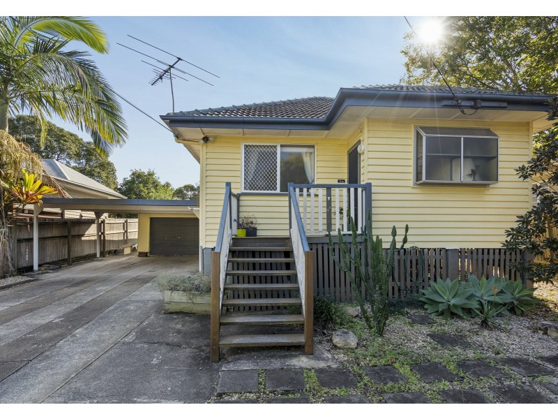 59 Lancelot Street, Tennyson QLD 4105