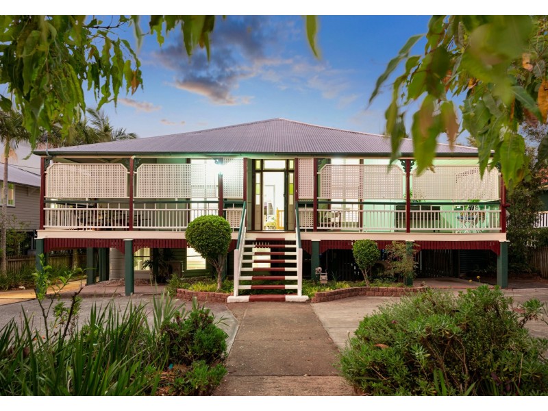 77 Villa Street, Annerley QLD 4103