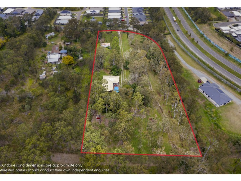 130 Falkland Street East, Pallara QLD 4110