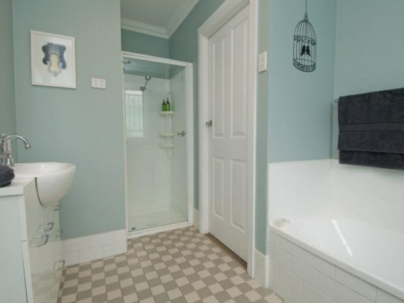 62 Price Street, Oxley QLD 4075