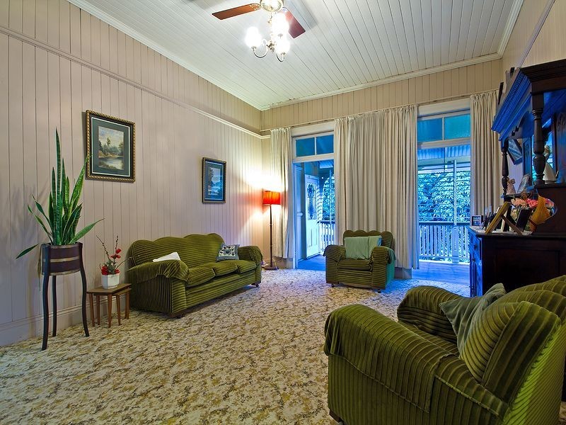 277 Ekibin Road East, Tarragindi QLD 4121