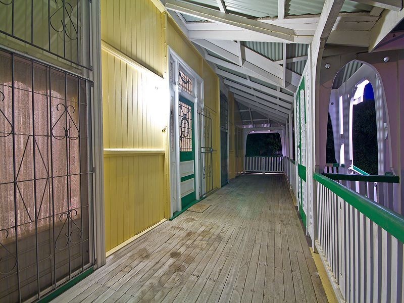 277 Ekibin Road East, Tarragindi QLD 4121