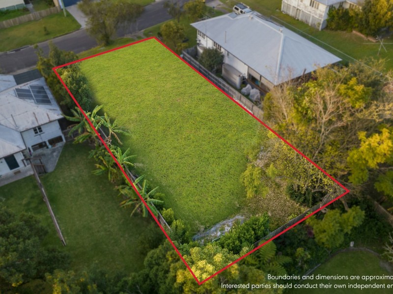 83 Diamond Street, Holland Park QLD 4121