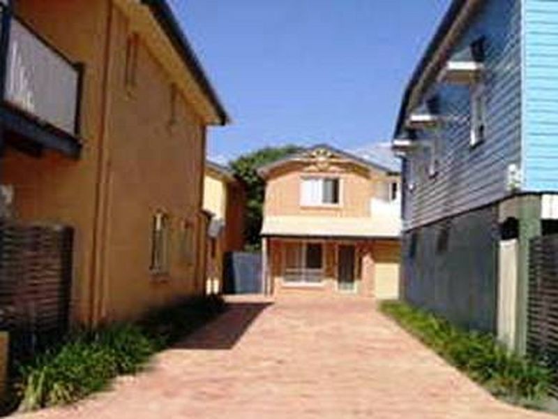 6/18 Baron Street, Greenslopes QLD 4120