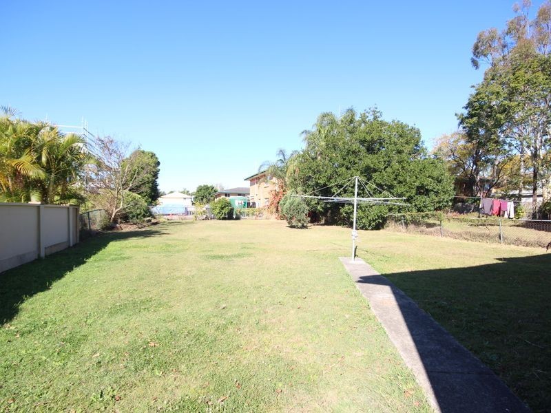 122 Fairfield Road, Fairfield QLD 4103