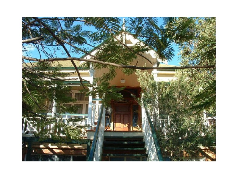 2/162 Park Road, Yeronga QLD 4104