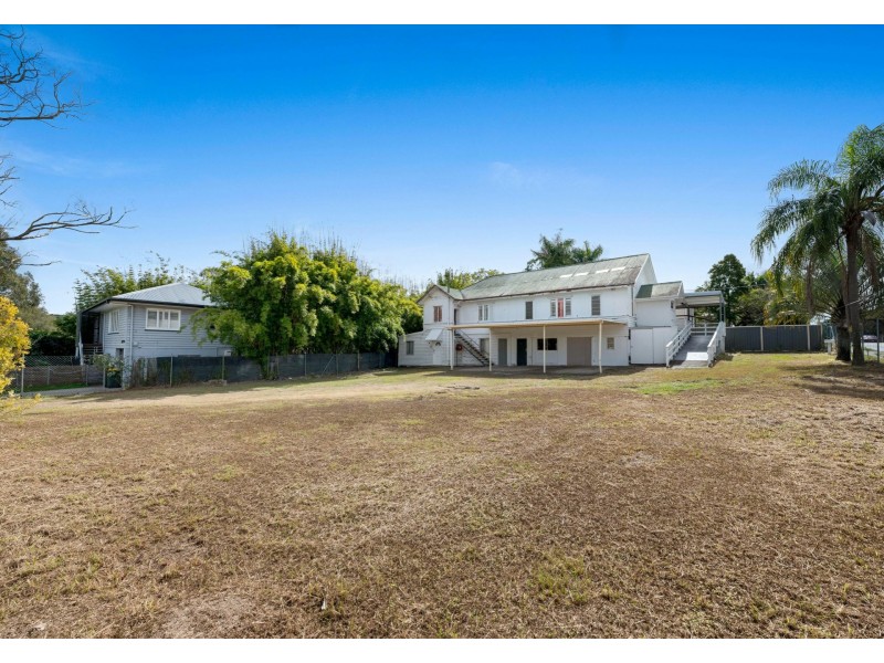 75 Brougham Street, Fairfield QLD 4103
