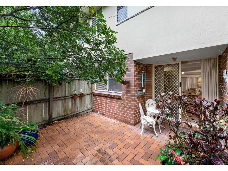 11/135 Park Road, Yeerongpilly QLD 4105