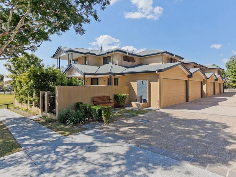 4/12 Simon Street, Yeronga QLD 4104