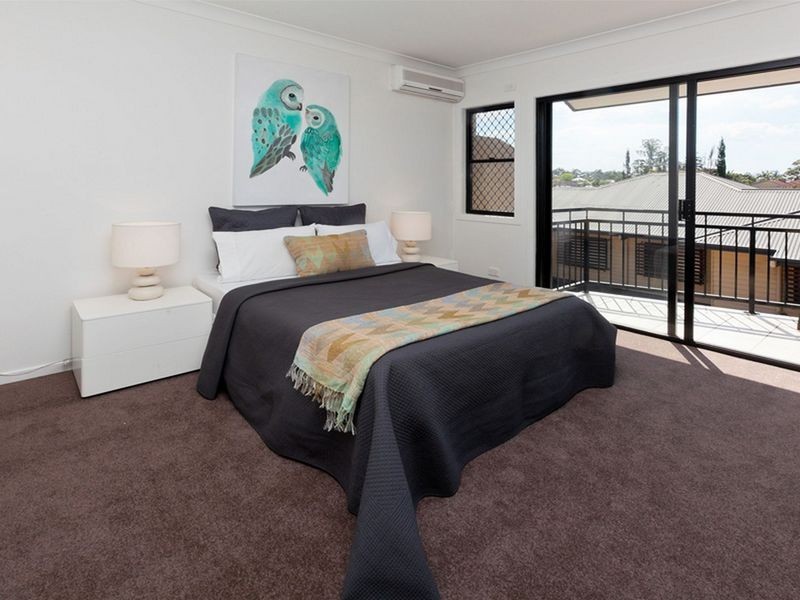 4/12 Simon Street, Yeronga QLD 4104