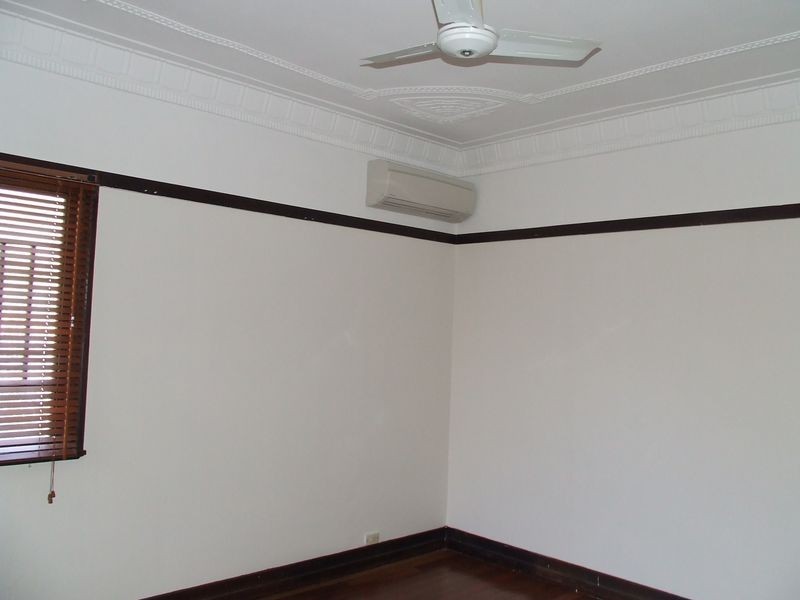 98 Goodwin Terrace, Moorooka QLD 4105