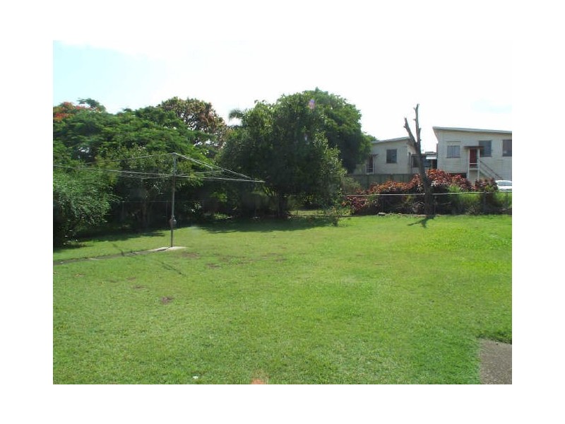 11 Blacket Street, Annerley QLD 4103