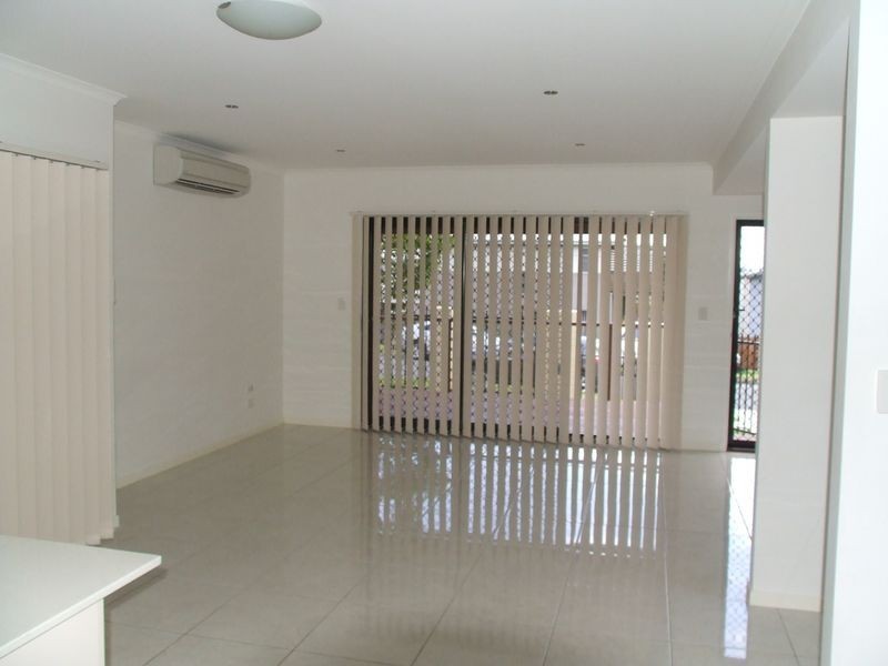 2/34 Wallace Street, Moorooka QLD 4105