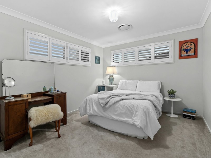 11 Orcades Road, Yeronga QLD 4104