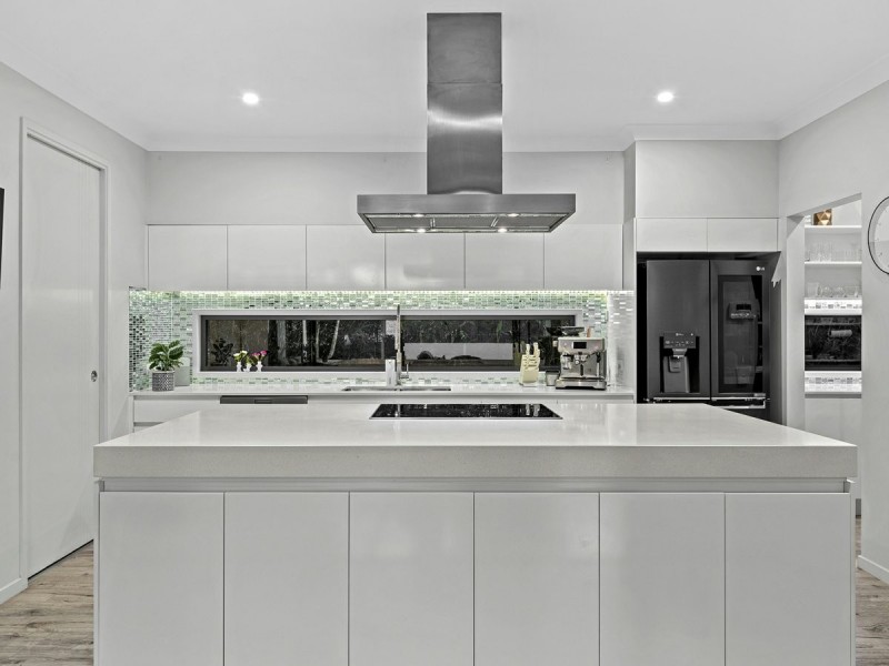 11 Orcades Road, Yeronga QLD 4104