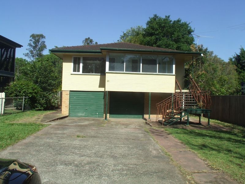 95 Fairfield Road, Fairfield QLD 4103