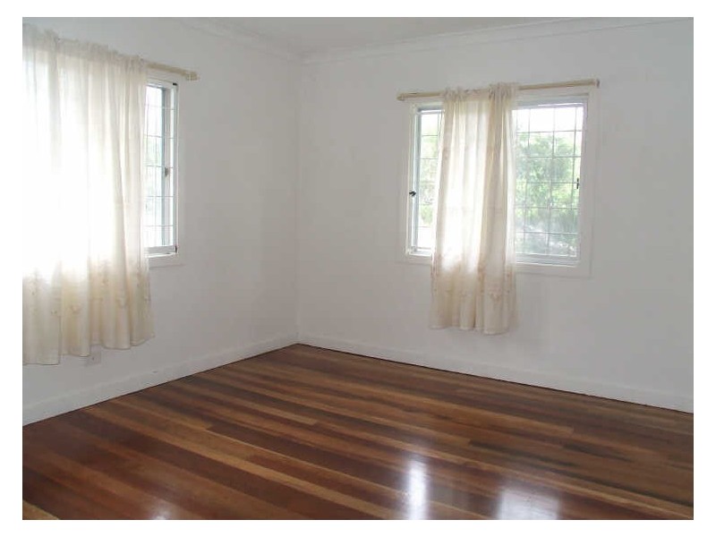 54 Orlando Road, Yeronga QLD 4104