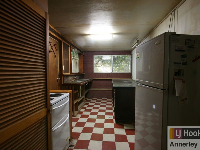 148 Messines Ridge Road, Holland Park West QLD 4121