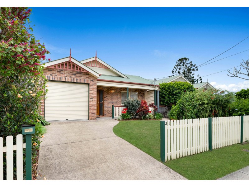 21 Ellen Street, Oxley QLD 4075