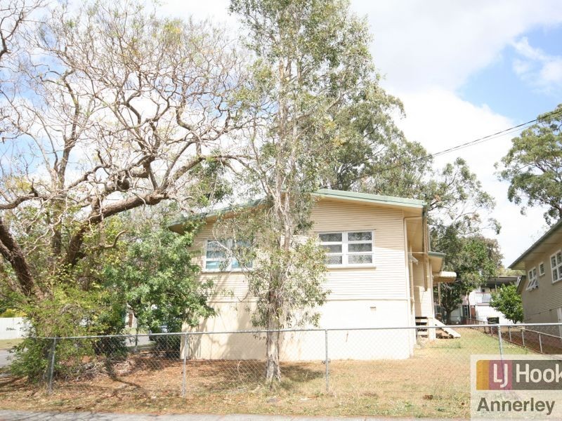 32 Chadwick Street, Tarragindi QLD 4121