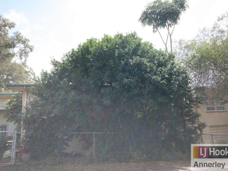 32 Chadwick Street, Tarragindi QLD 4121