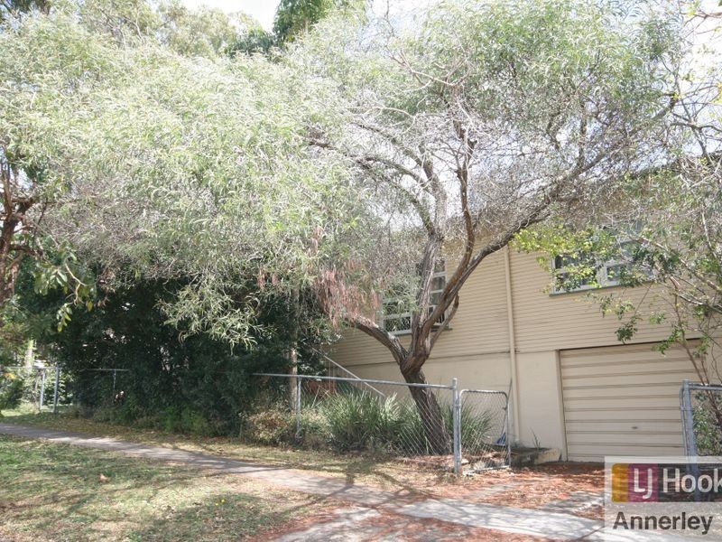 32 Chadwick Street, Tarragindi QLD 4121